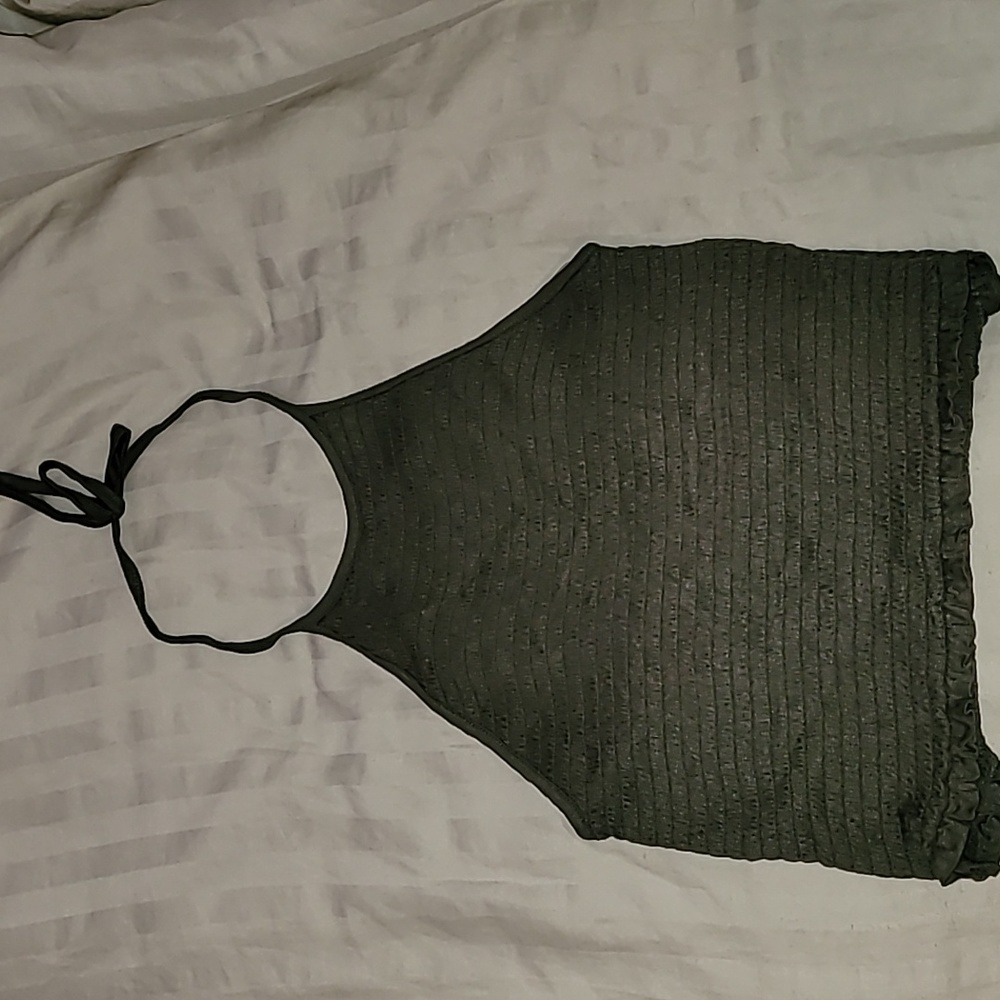 Cropped halter top